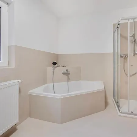 Luxus-wellness-haus Am Waldsee Villa Rieden (Mayen-Koblenz)